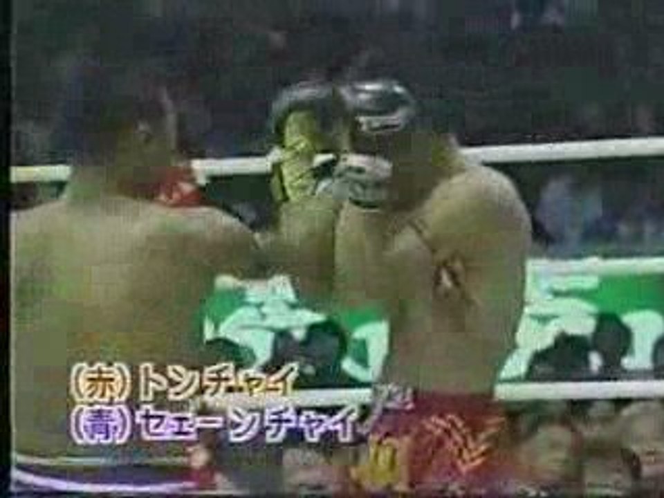 Saenchai Sor Kingstar vs Tongchai Tor Silachai