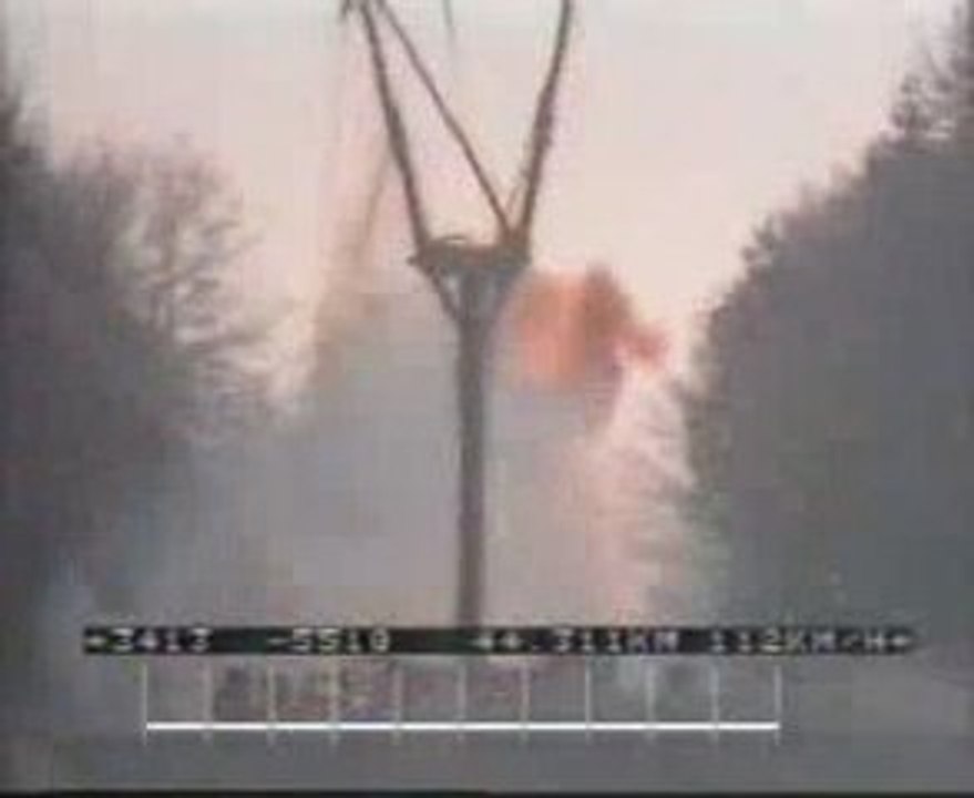 Bris d'un pantographe - Pantograph Damage