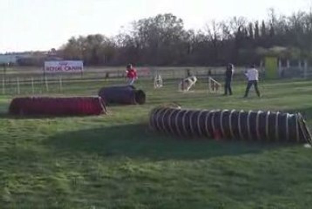 Auch-22/03/09-Maybe-Jumping