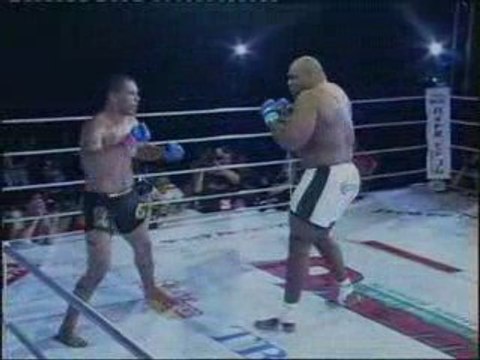 Antonio rodrigo nogueira vs bob sapp part1 shockwave2002