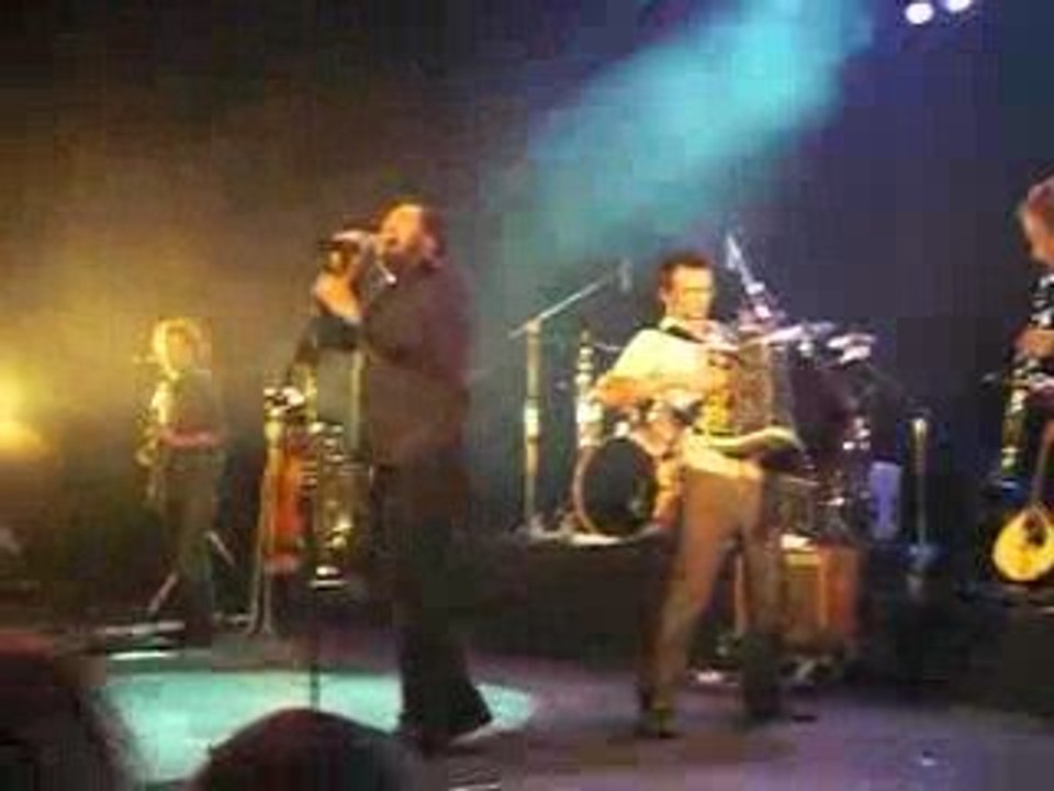 Debout sur le Zinc -  Rester debout (La Merise 04/04/2009)