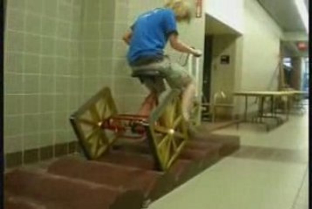 Vélo à roue carré