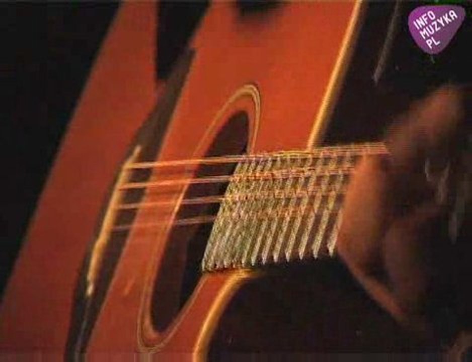 PRAWIE UNPLUGGED: Andrzej Zeńczewski w piosence Syn ulicy