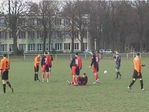 Orzeł Grzędzice - Grot Gardno 4:0 (skrót)