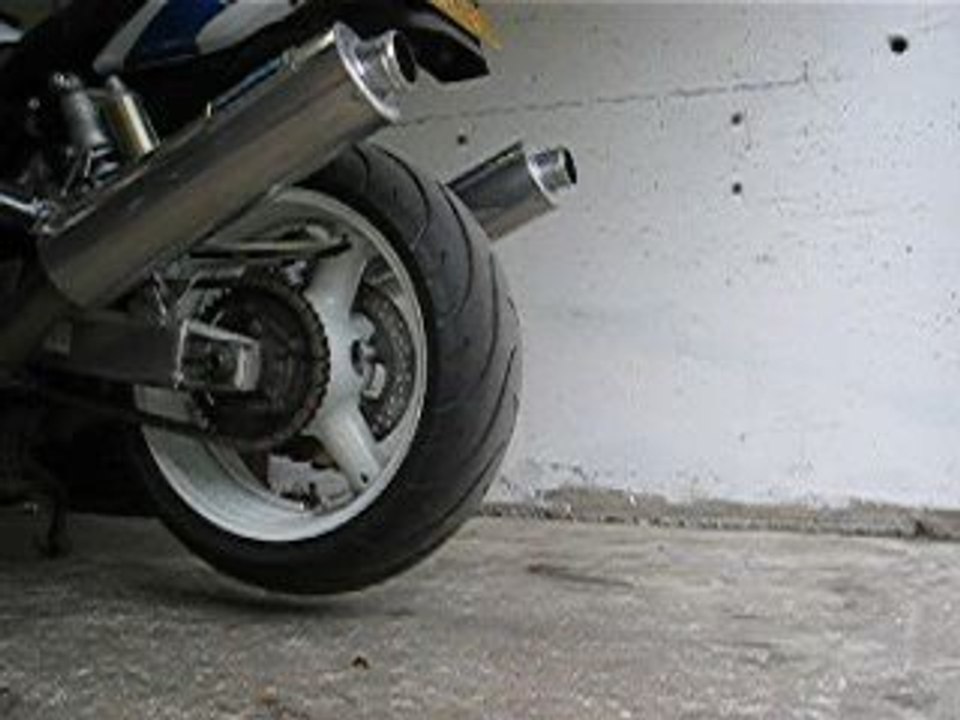 Gsx 1400  MIG