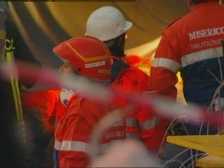 Italy quake toll hits 250