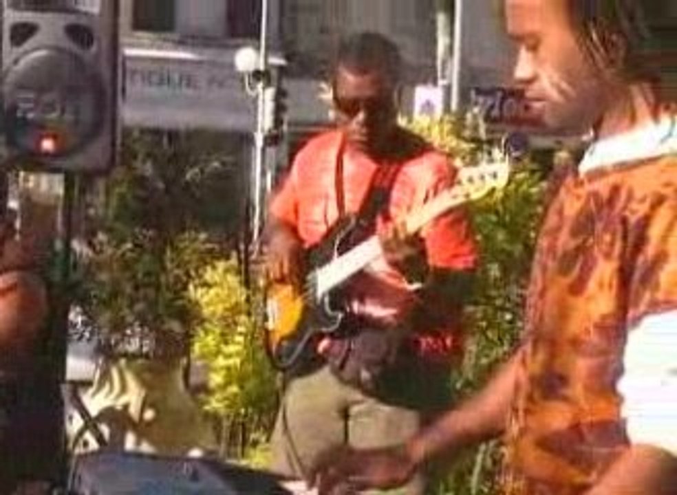 PALAJE Live a sainte
