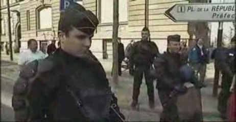 Arte Manif anti Otan 4 avril - Caméra cassée