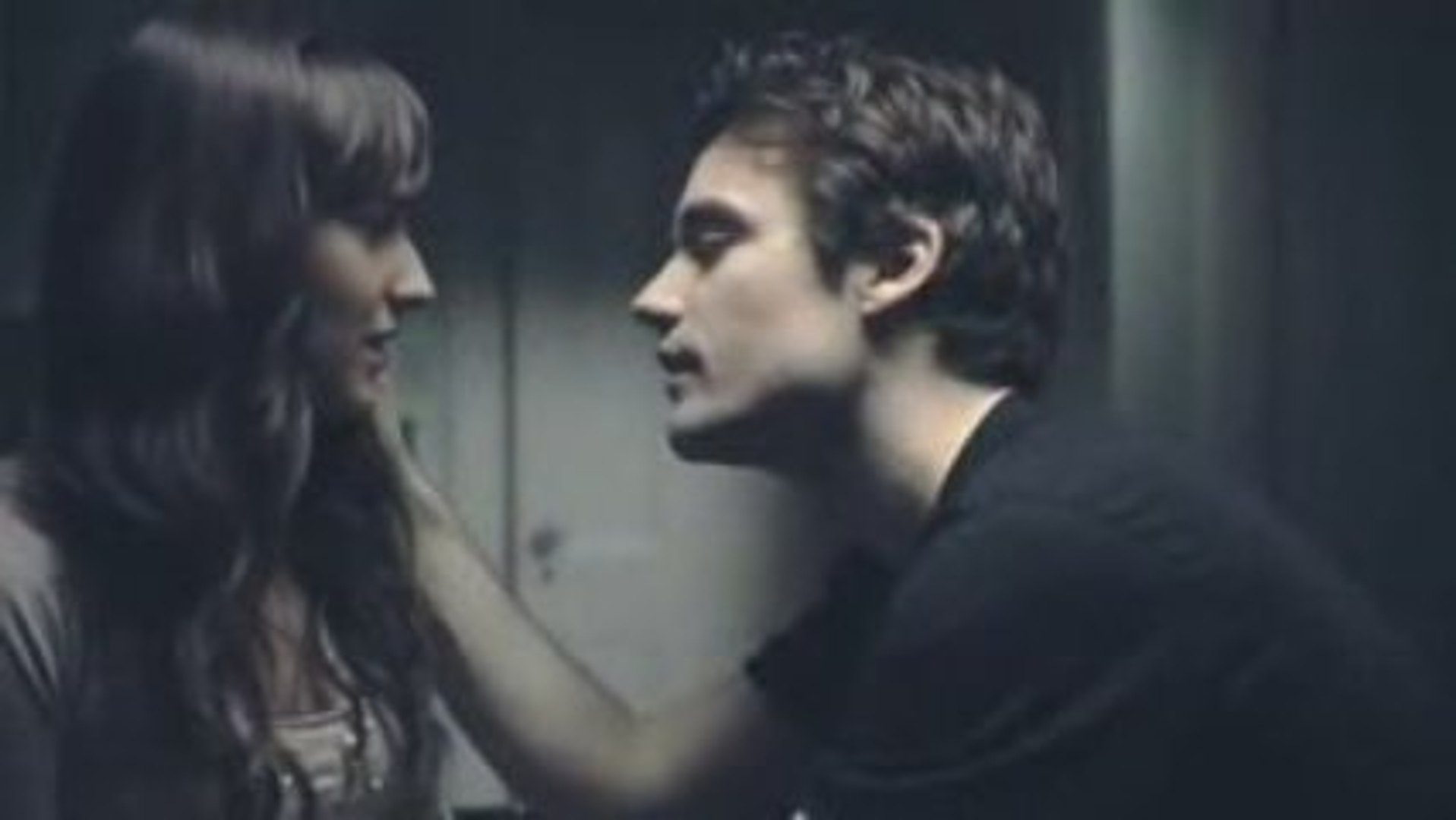 ⁣Deleted Twilight Sex Scene