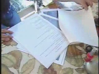 [Info-Web]Une ado de 14 ans piège 3 pédophiles sur internet