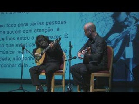 Carlos Paredes por Victor Castro e Paulo Cunha