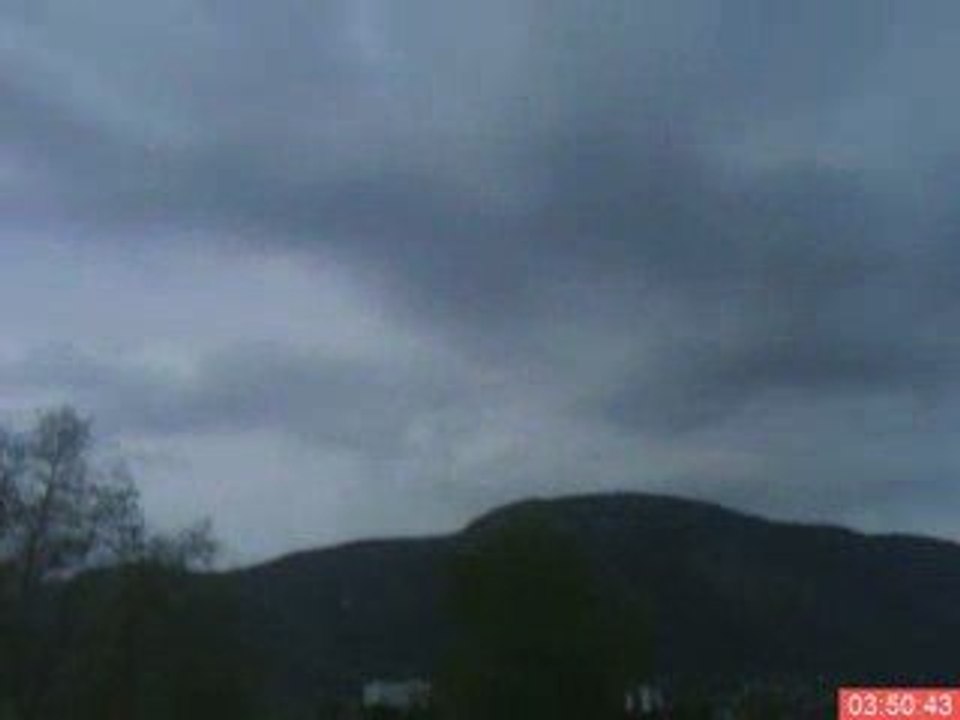 ciel changeant Grenoble 6 avril 2009