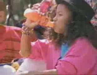 Jenny dans la pub Mondo 🎥