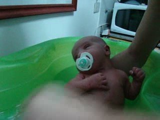 Primer baño de Fidel