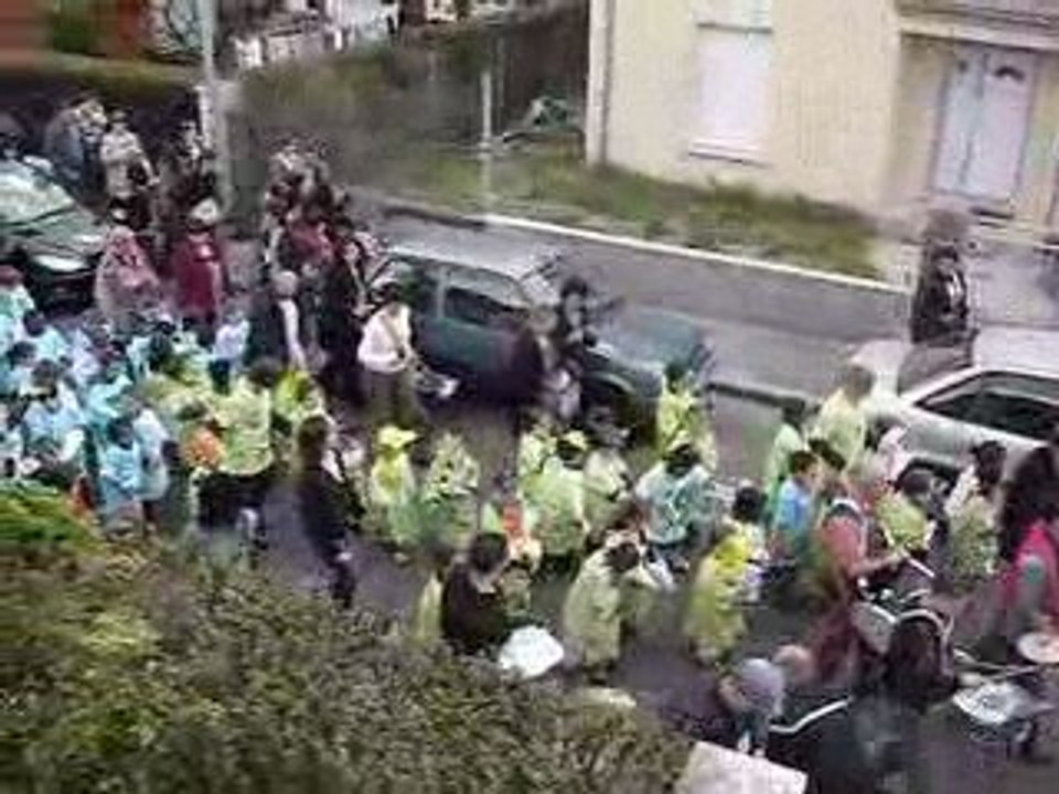 MOV07058