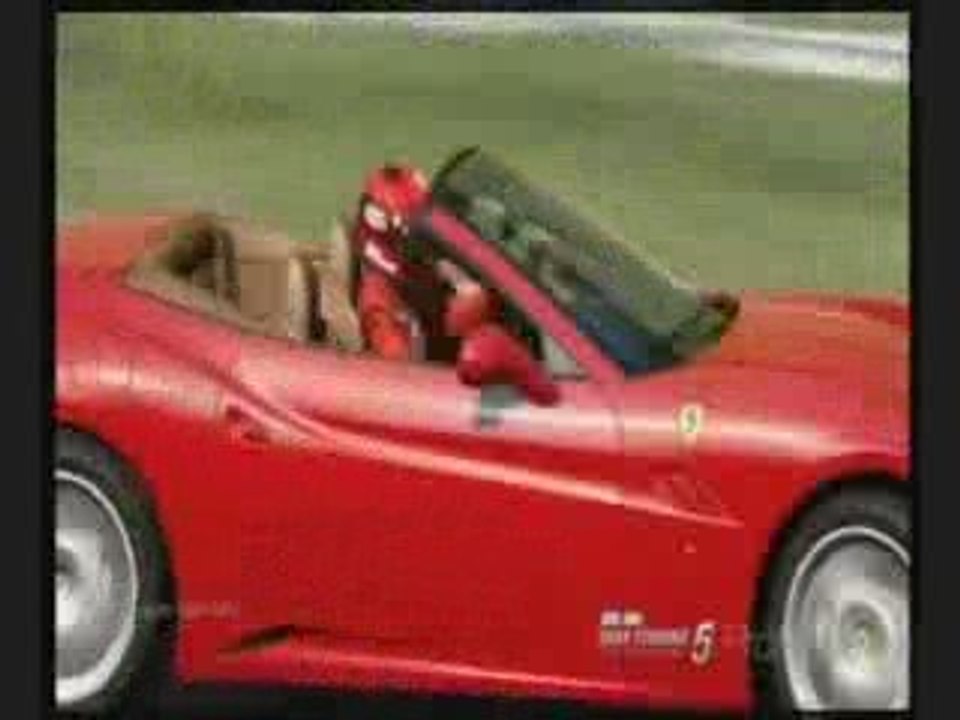 Drift GT5p sur Eiger (Ferrari California)