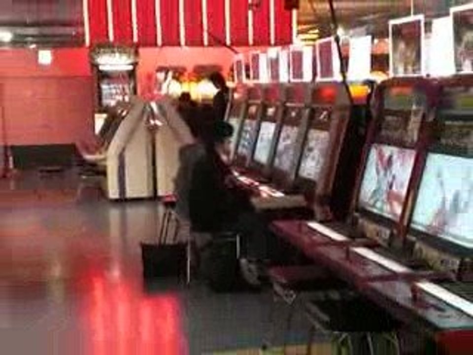 salle d'arcade a takanadobaba