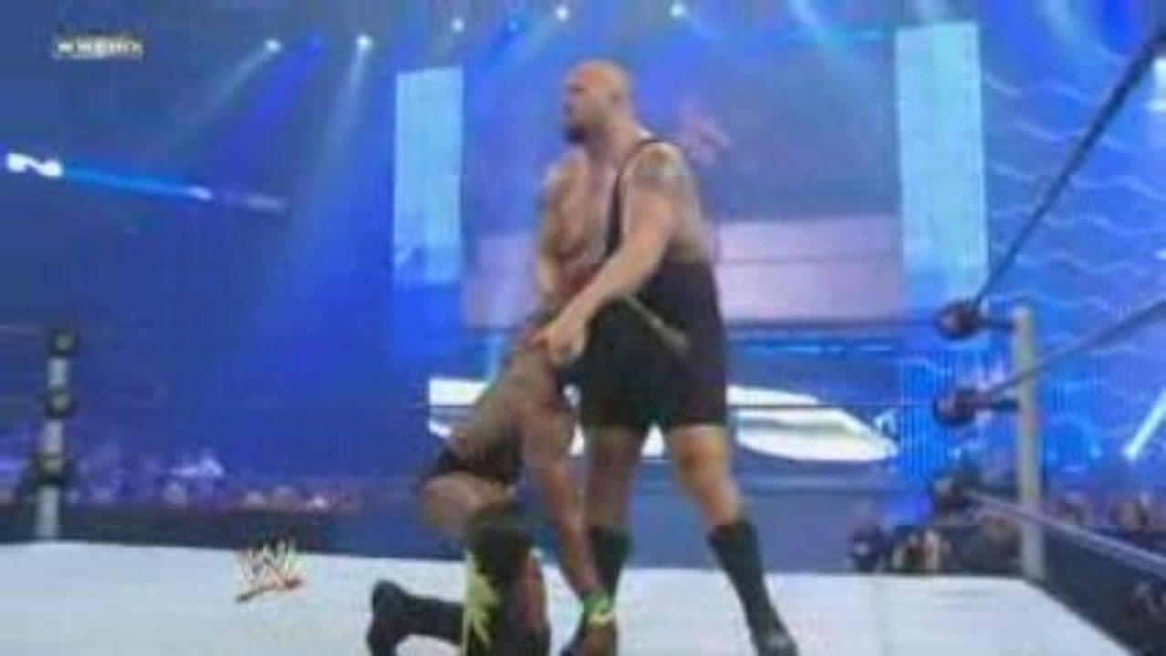 SmackDown 10.04.09 Big Show VS Kofi Kingston