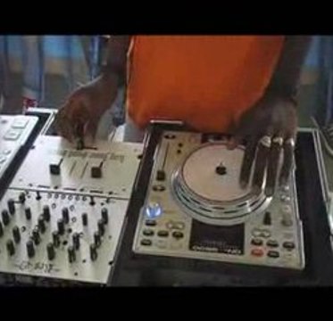 Atelier de mixage avec RES-Q-cours de scratch