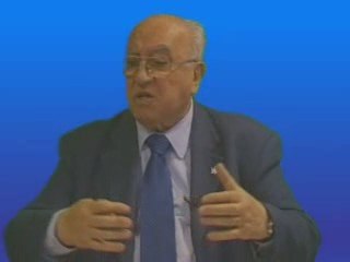 zoom sur   Roger  Holeindre