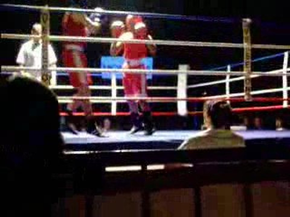 combat boxe anglaise 1er round