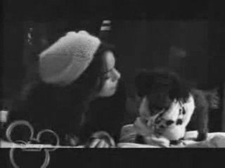 Nessa In France - New Video