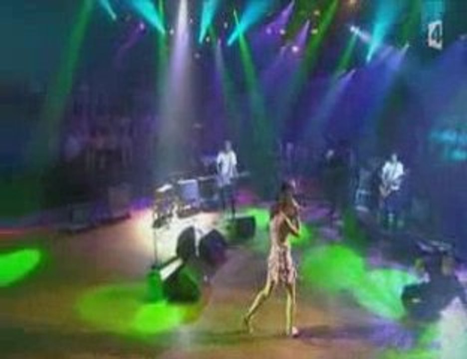 Katy Perry - I Kissed a Girl - Live 2008