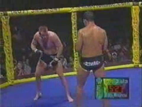 Antonio rodrigo nogueira vs jeremy horn part2