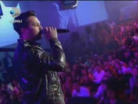 Murat Boz - Özledim (Beyaz Show 11.04.09)