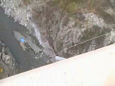 OVS - Saut à l'élastique