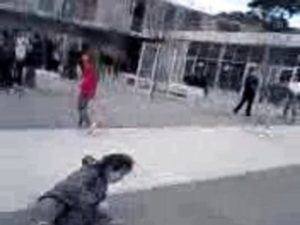 AÏE j ai mal 3