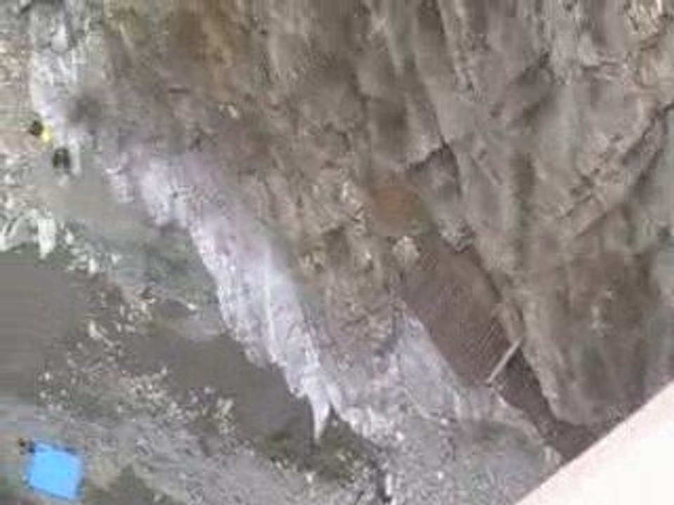 OVS - Saut à l'élastique, mr Y