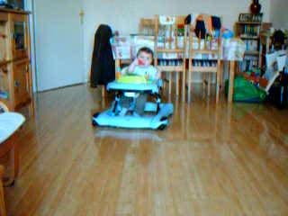 J'ai trouvé la marche avant!!!