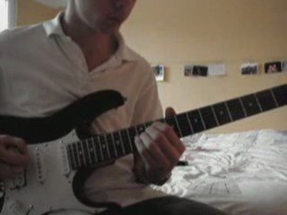 'Indochine'  - "J'Ai Demandé A La Lune" A La Guitare