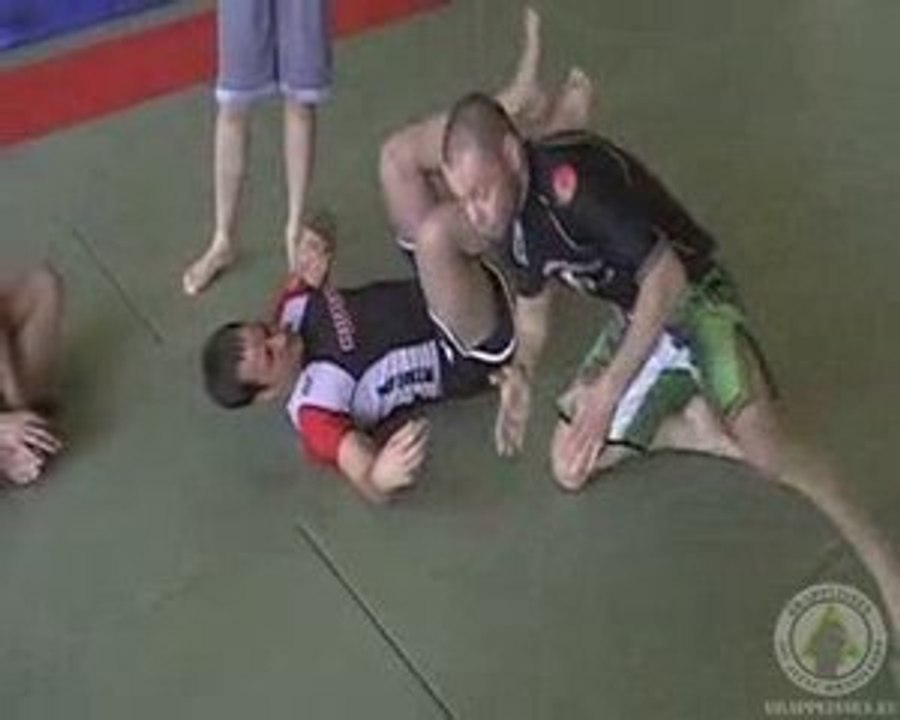 21 No Gi - Sweep en Demi-garde
