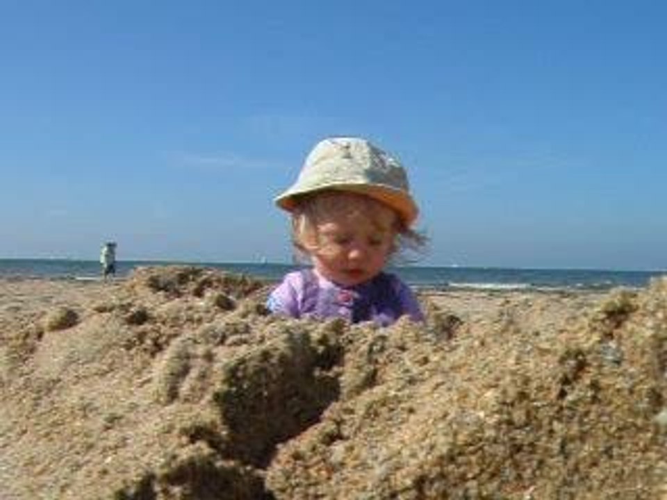 Mélia à la plage