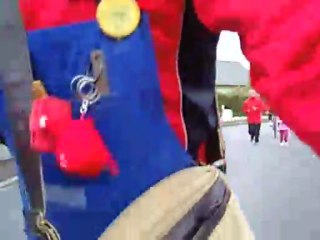 mario et son triporteur aux Foulées castelbourgeoises  1è pa