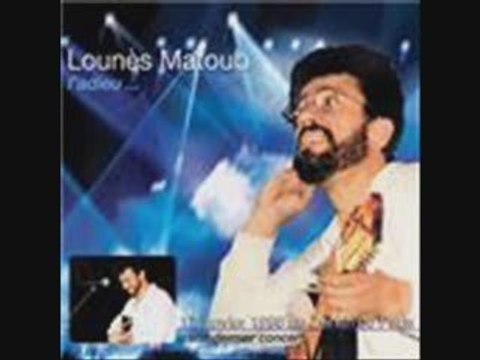 Matoub lounes en live chante les pelerins