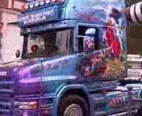 defilé de camion a Arras