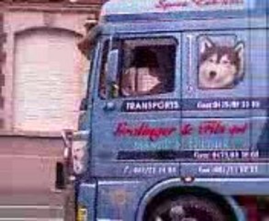 defilé de camion a Arras