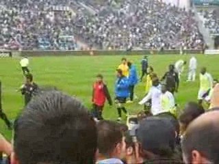 Toujours à la mi-temps