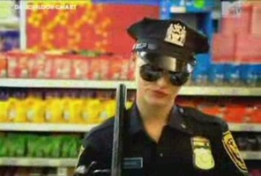 Kid Cudi Vs Crookers - Day N Night