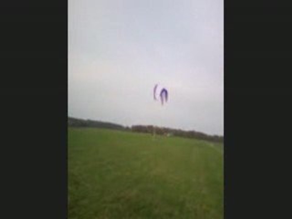 Touch and go farfelu [paramoteur]