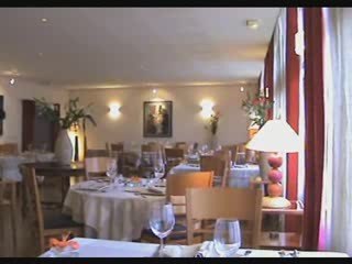 La salle du restaurant le petit prince à st alban les eaux