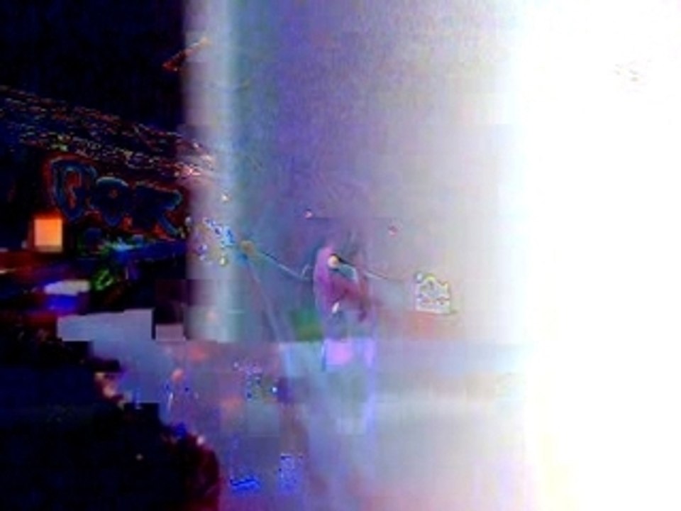 10.04.09 Hayko Cepkin ~ Melekler [Ooze Venue Live]