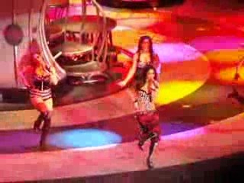 pussycat dolls When i grown up circus tour