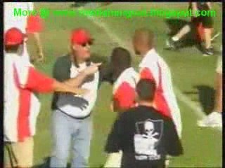 Dad attacks referee