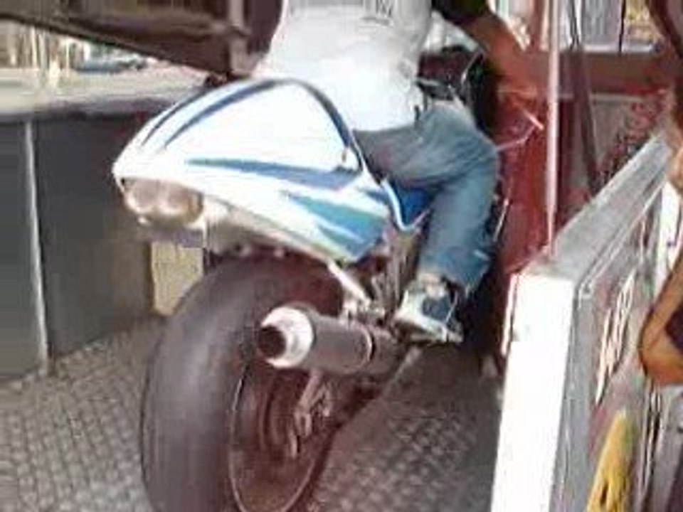 GSXR 750 1996 Srad passage au banc