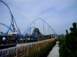 Off-Ride Blue Fire (depuis l'exterieur)