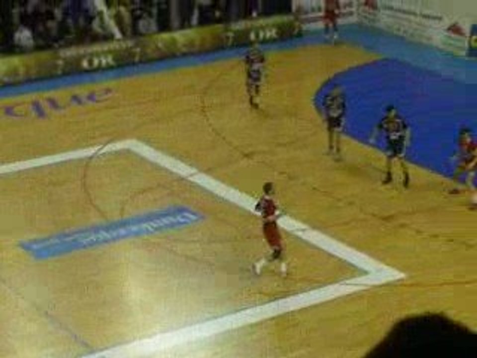 USDK-Istres (23-20)